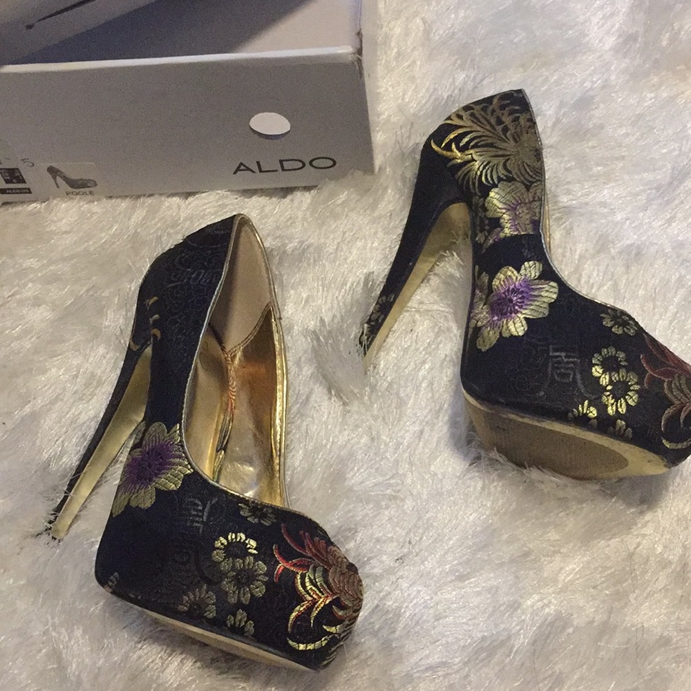 Beautiful Aldo heels